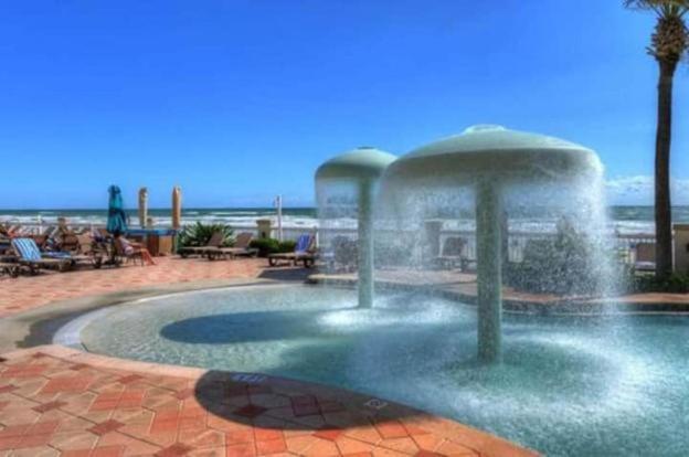Oceanfront Studio Condo , Daytona Beach Fl Bagian luar foto